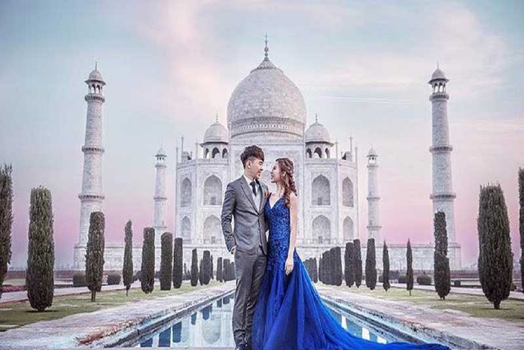 Same Day Agra Tour From Hyderabad with Return Flight